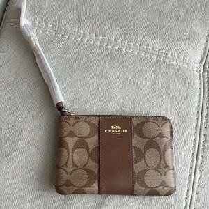 COACH brand new wristlet